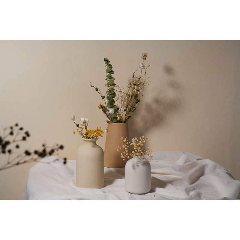 Simple Ceramic Flower Vase