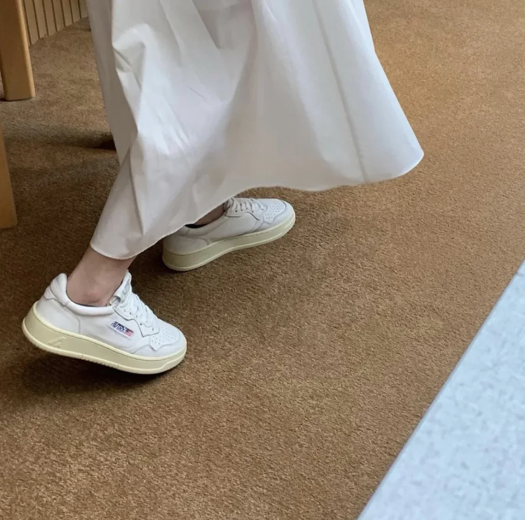 Sneakers For Women And Men Shoes Autry Summer Casual Sports Skateboard Shoes Spring Fashion Breathable Vulcanized Shoes