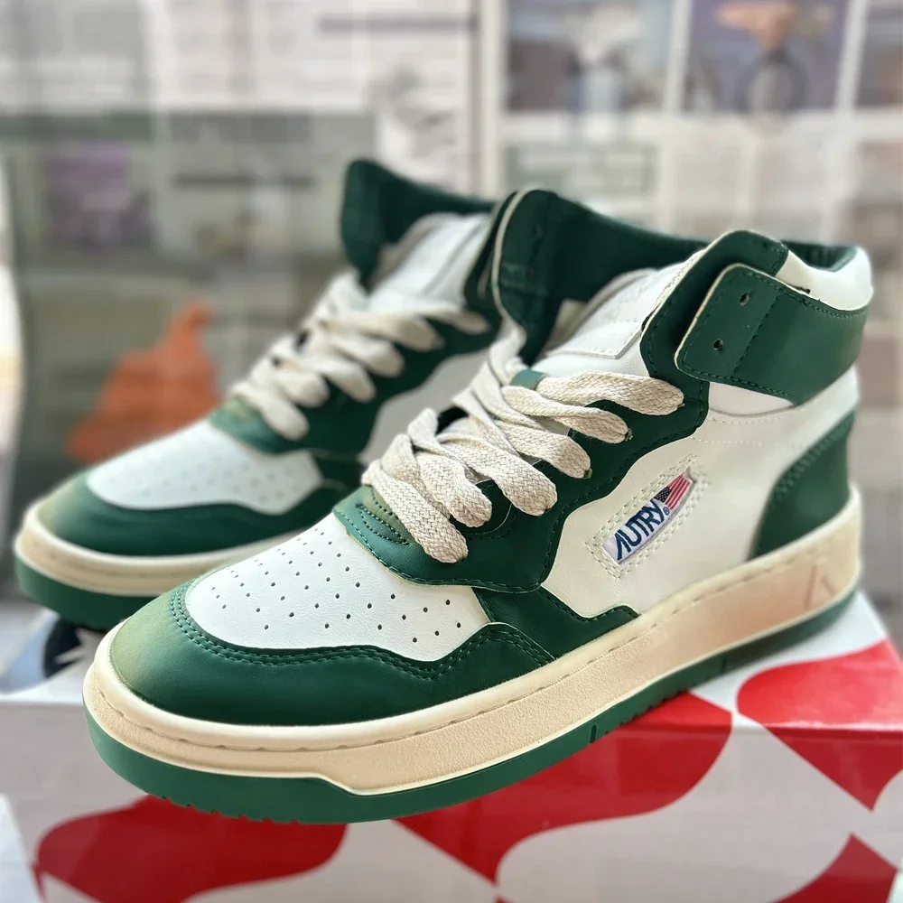 Sneakers For Women And Men Shoes Autry Summer Casual Sports Skateboard Shoes Spring Fashion Breathable Vulcanized Shoes