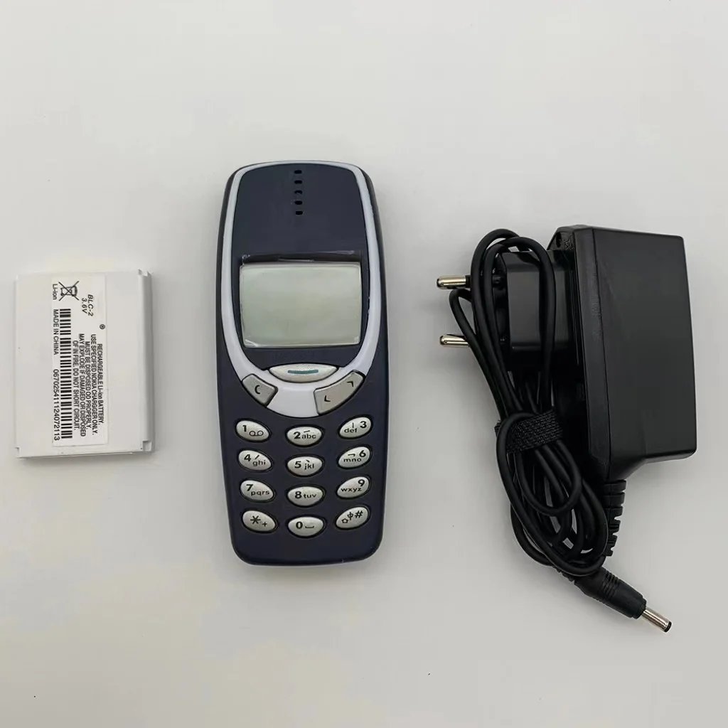 Original Unlocked 3310 GSM 900/ 1800 Mobile Phone Russian Arabic Hebrew English Keyboard Made in Finland Unlocked Free shipping